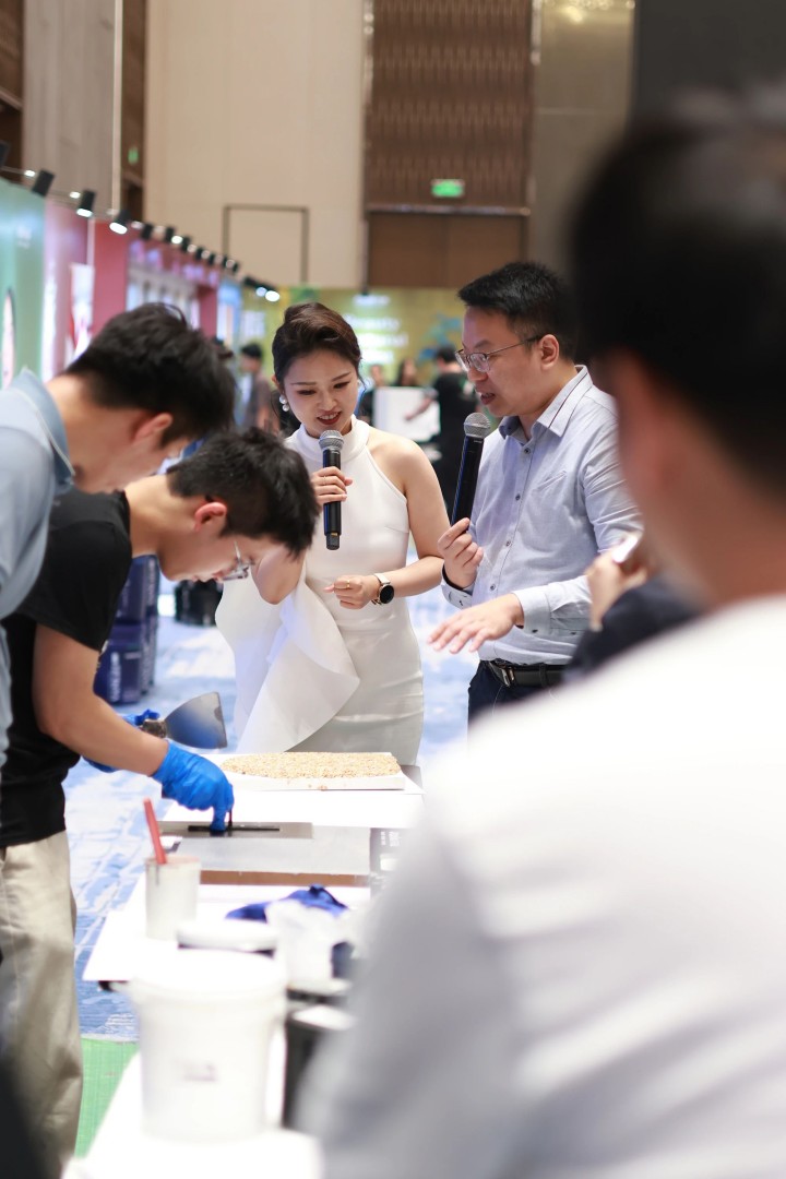 一场发布会，一场千人狂欢嘉年华 | 2025万磊广佛千人行完满成功