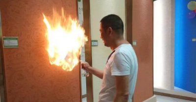 万磊水性硅藻泥是否经得起考验？新浪第一手测评结果曝光！